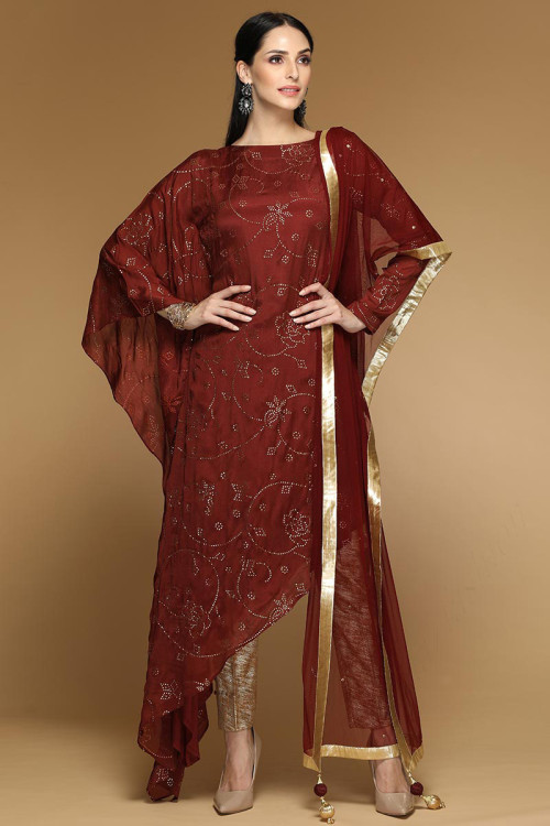 Maroon Crepe Trouser Suit With Mukaish Work