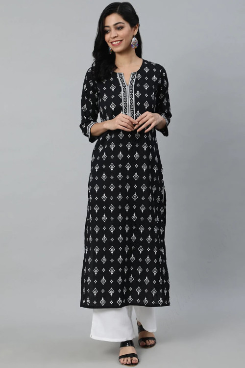 Cotton Kurti in Black colour with Printed for Wedding 
